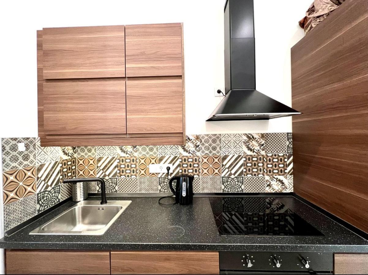 Wonderful Design Apartment In The City Centre 布达佩斯 外观 照片