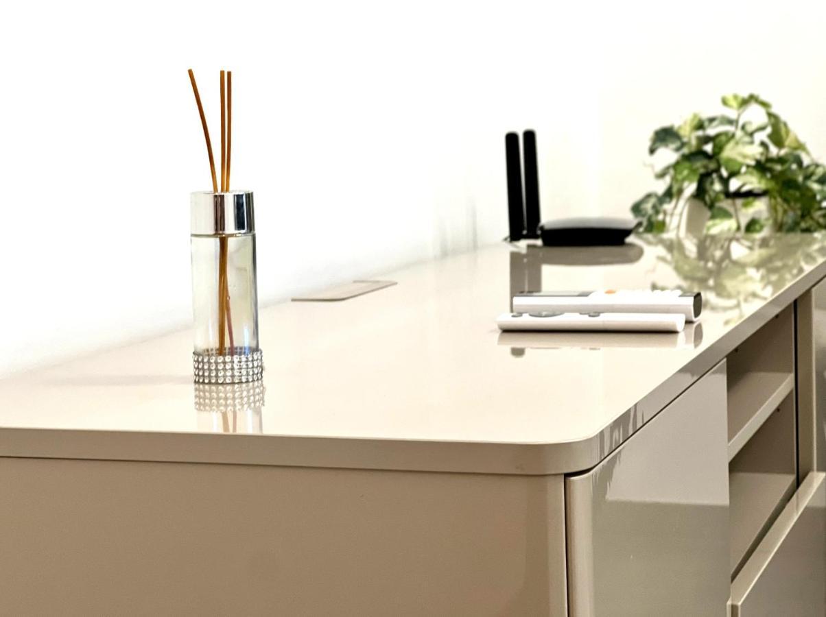 Wonderful Design Apartment In The City Centre 布达佩斯 外观 照片